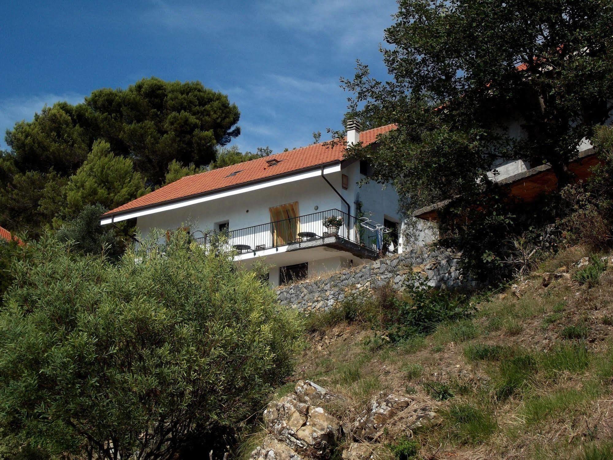 B&B L'Intrigante Seborga Luaran gambar